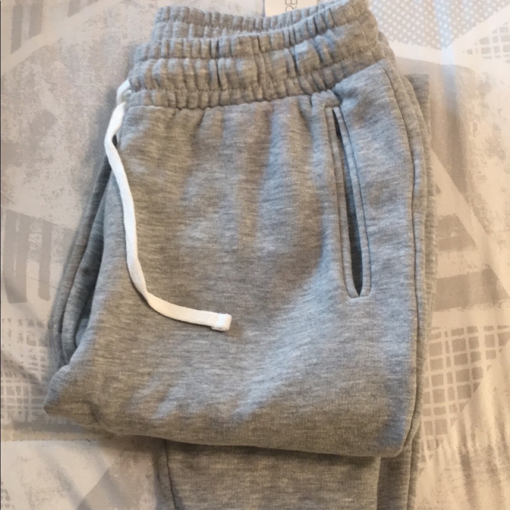 Sweat pants